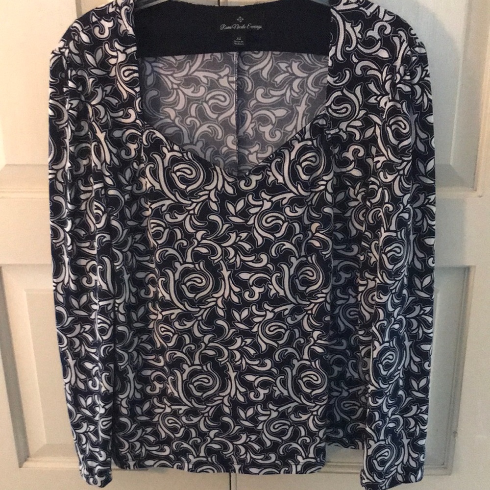 XL Ronni Nicole top in Navy and White polyester and spandex.